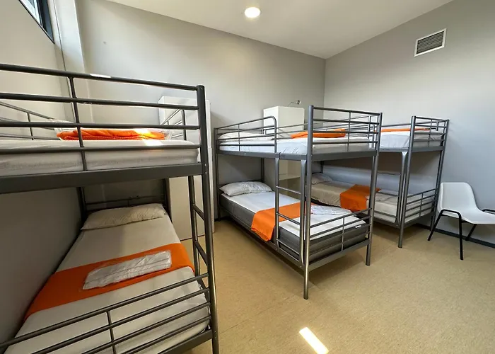 Beds&rooms Hostel *